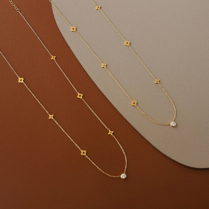 Carrie® Clover Chain